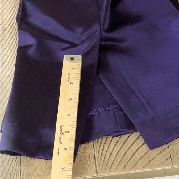 Jason Wu Polished Purple Satin Pants with Chic Split Wide Leg hem. - Picture 12 of 17